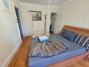 1 Schlafzimmer, Schreibtisch, Bügeleisen/Bügelbrett, kostenloses WLAN
