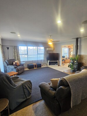 Smart TV, DVD player, books, video library