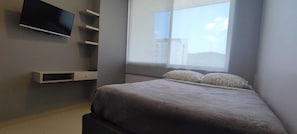 Familienapartment | Hochwertige Bettwaren, Daunenbettdecken, Verdunkelungsvorhänge