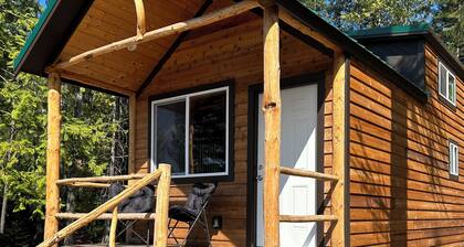 Bull Lake, Montana Mountaintop Retreat