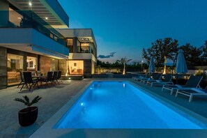 House | Exterior - Holiday Houses, Villas Ren-lux With Heated Pool (Nin)