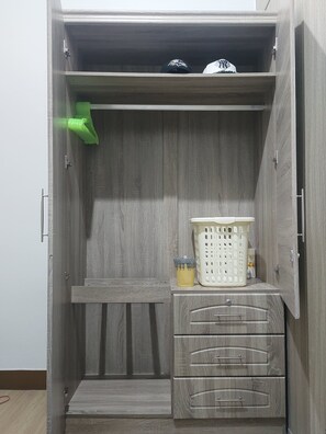 Interior - Your HOME in My Space Perfect for FAMILY, COUPLE AND FRIENDS (Quezon City)