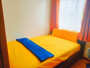 1 bedroom, WiFi, bed sheets - Your HOME in My Space Perfect for FAMILY, COUPLE AND FRIENDS (Quezon City)