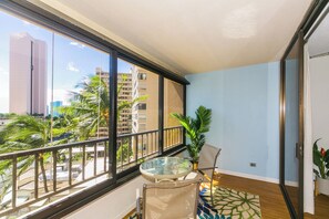 Interior - Comfortable, Spacious with Great Location in Waikiki! (Honolulu)
