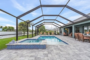 Beheizter Pool