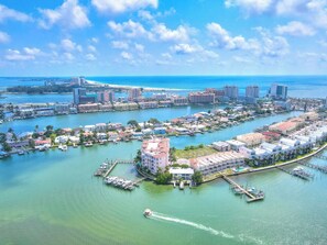 Unclassified image, 3 of 19, button