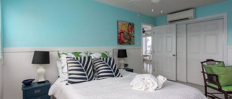 1 chambre, fer et planche Ă repasser, Wi-Fi, draps fournis