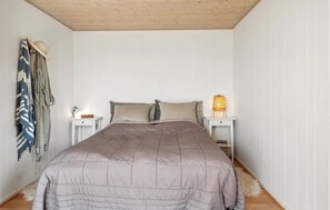 2 bedrooms, free WiFi