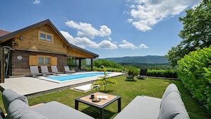 Pool - Nice home in Stubicke Toplice with sauna (Stubicke Toplice)