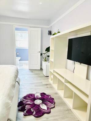 4 habitaciones, escritorio, wifi gratis y ropa de cama