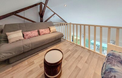 Gorgeous home in Molinet with WiFi