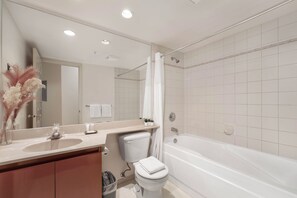 Powderhorn 307 | Bathroom | Hair dryer, towels, toilet paper - Powderhorn by Whistler Premier (Whistler)