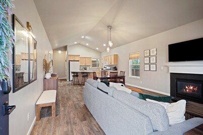 Beaumont - Gorgeous Home! Great Location!