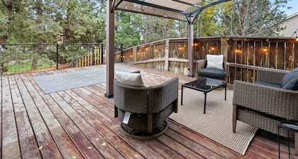 Gorgeous Home! Great Location!