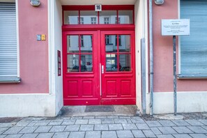 Exterior detail - Beautiful Friedrichshain 1BR, by Blueground (Berlin)