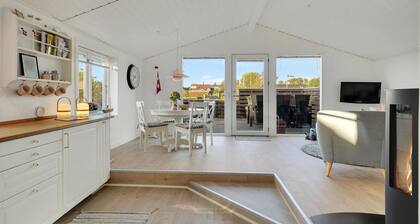 Awesome home in Haderslev with kitchen