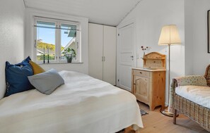 2 bedrooms, free WiFi