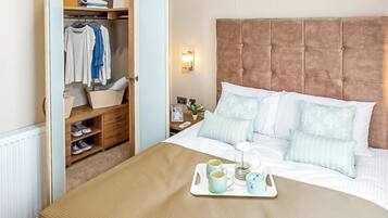 2 bedrooms