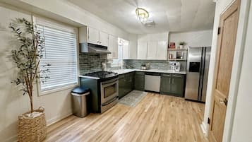 Microwave, oven, stovetop