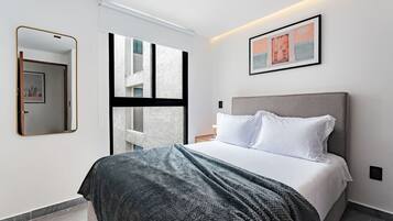 1 chambre, fer et planche Ă repasser, Wi-Fi, draps fournis