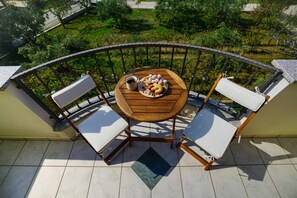 Room - Secret Garden - A2 2 2 (Razanac)