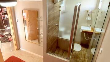 Apartamento família | 2 quartos, escrivaninha, Wi-Fi de cortesia