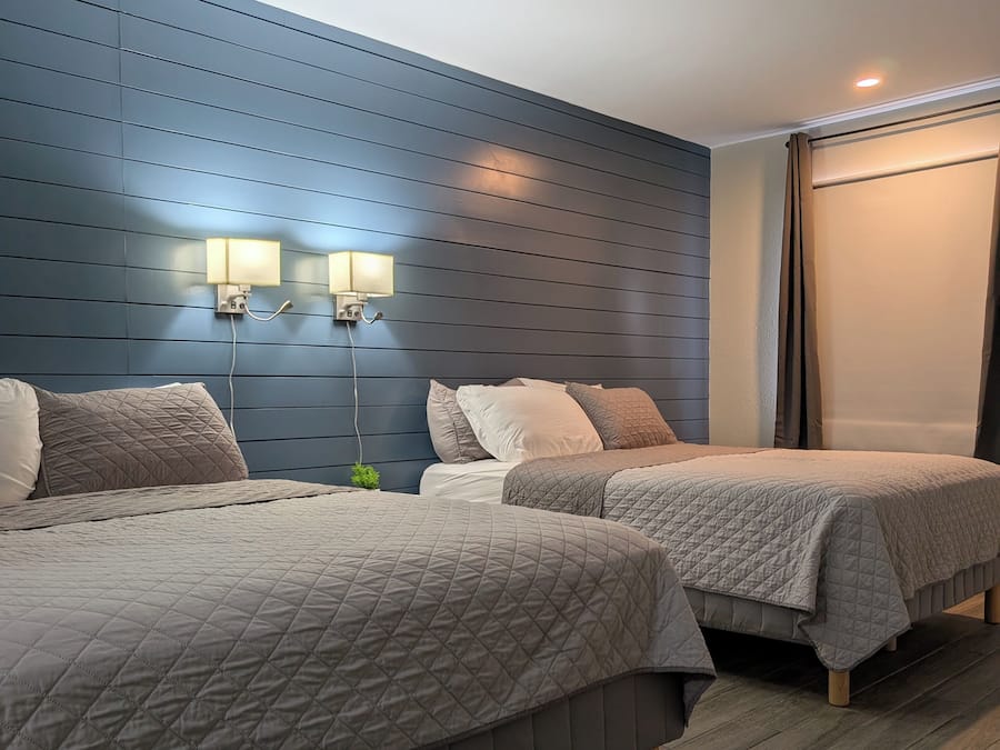 Wi-Fi de cortesia, roupa de cama