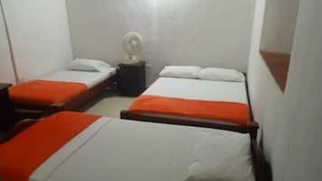 7 dormitorios, tabla de planchar con plancha, wifi y ropa de cama
