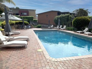 Pool - Pacific Heights - Standard Apartment (Merimbula)