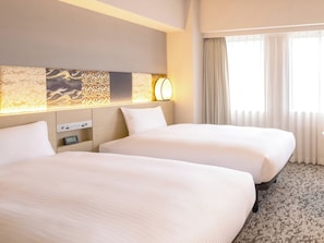 Superior Twin Room (Free soft drinks, bread, and pastries), Non Smoking, Corner Room Only