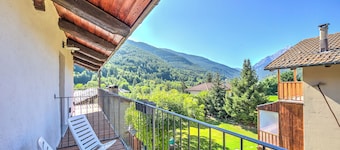 San Marco Lodge Apt Mountain Retreat, Oulx, Italy