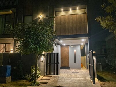 Modern Villa in DHA Lahore