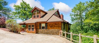 Summit Chalet | Cabin in Ellijay with deck, grill, pools, tennis, game room, W/D