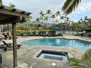 Pool - Kanaloa at Kona, Bay Views over the ocean. (Kailua-Kona)