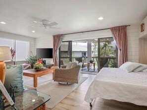 1 bedroom, travel cot, free WiFi, bed sheets - Kanaloa at Kona, Bay Views over the ocean. (Kailua-Kona)