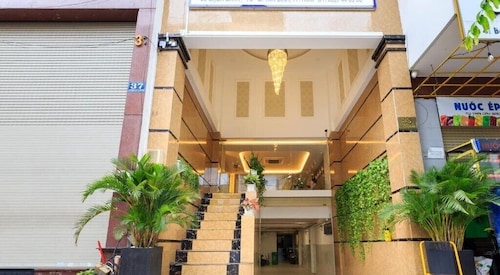 Spring Airport Hotel