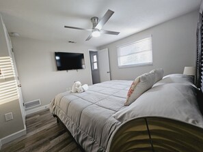 3 dormitorios, tabla de planchar con plancha, wifi gratis y ropa de cama