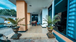 Chambre Simple | Coffres-forts dans les chambres, bureau