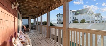 5240 - The Sea Spirit 10-bed semi-oceanfront in KDH, NC, pet friendly, private indoor pool