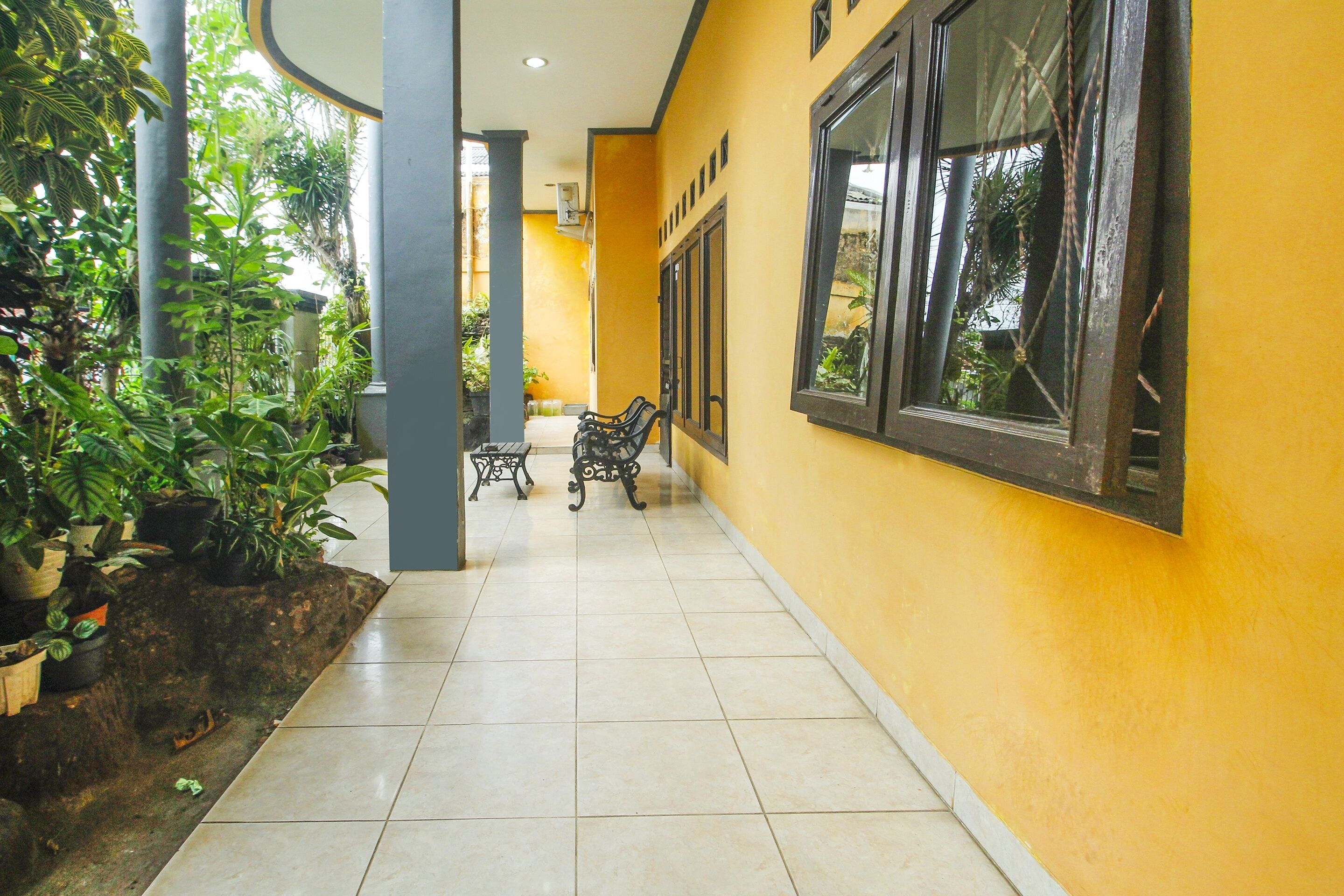 Bagian depan properti