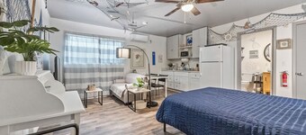 Private Studio in Citrus Heights w/parking