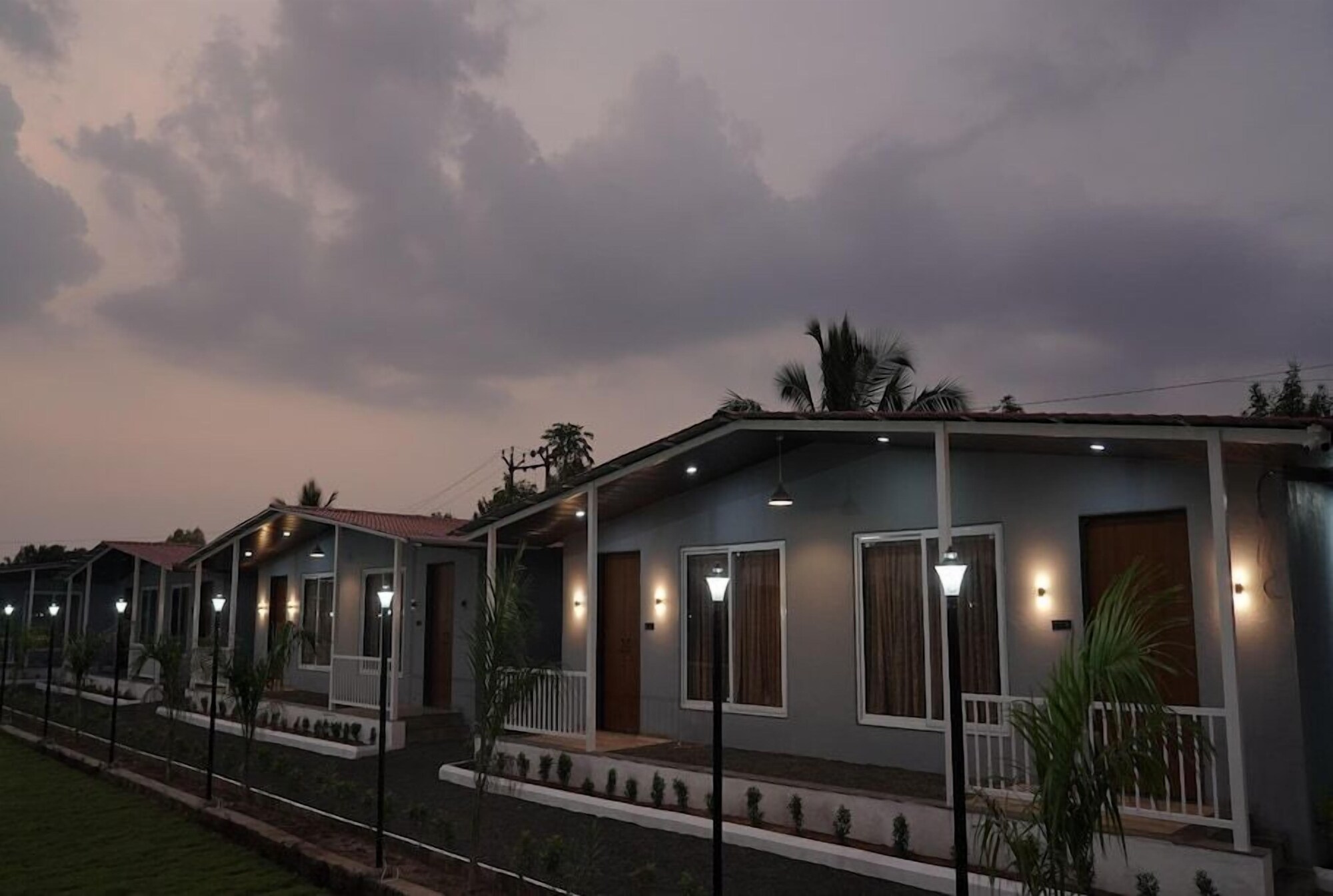 2 Star Hotels