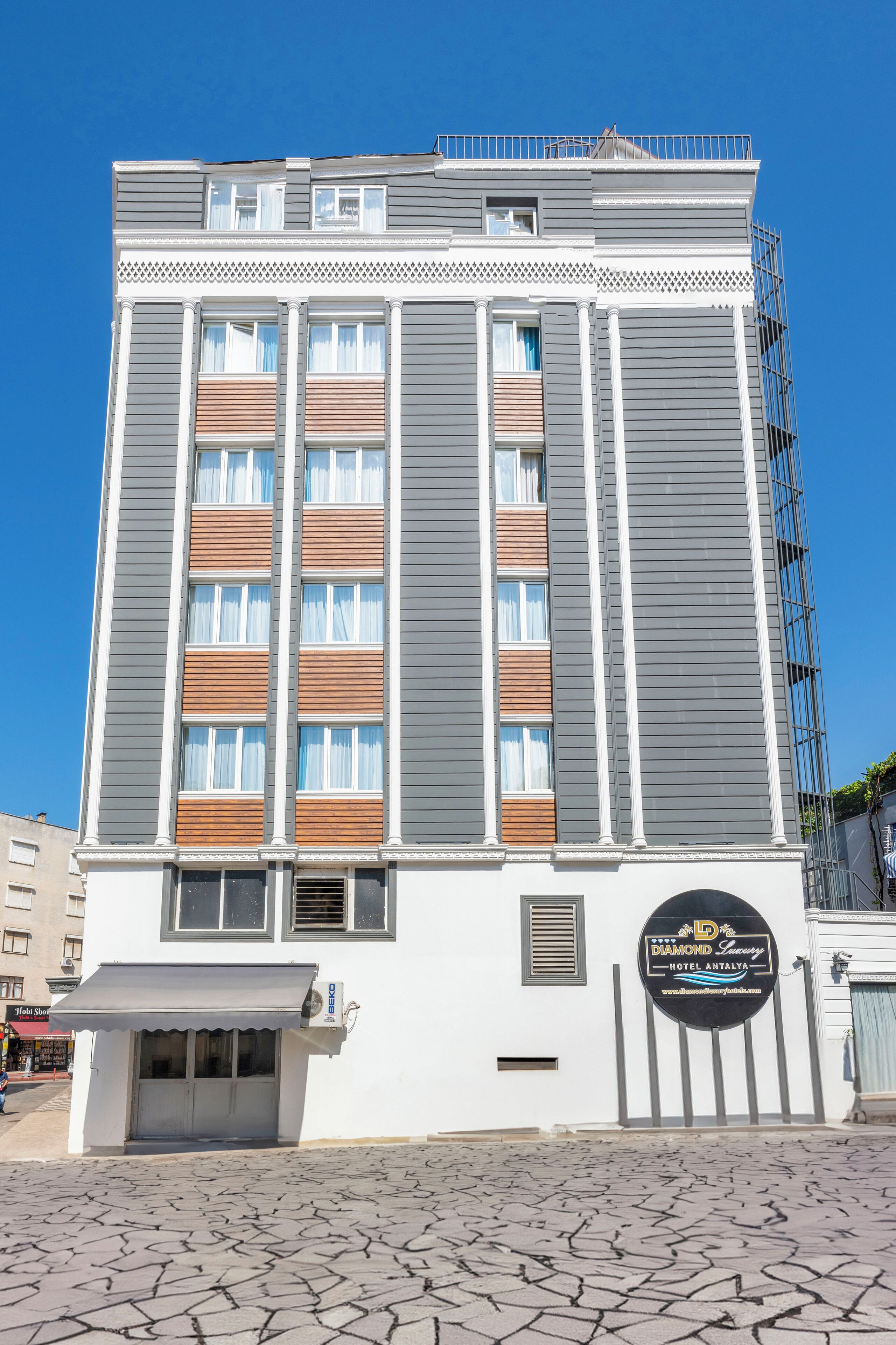 Foto - DIAMOND luxury Hotel