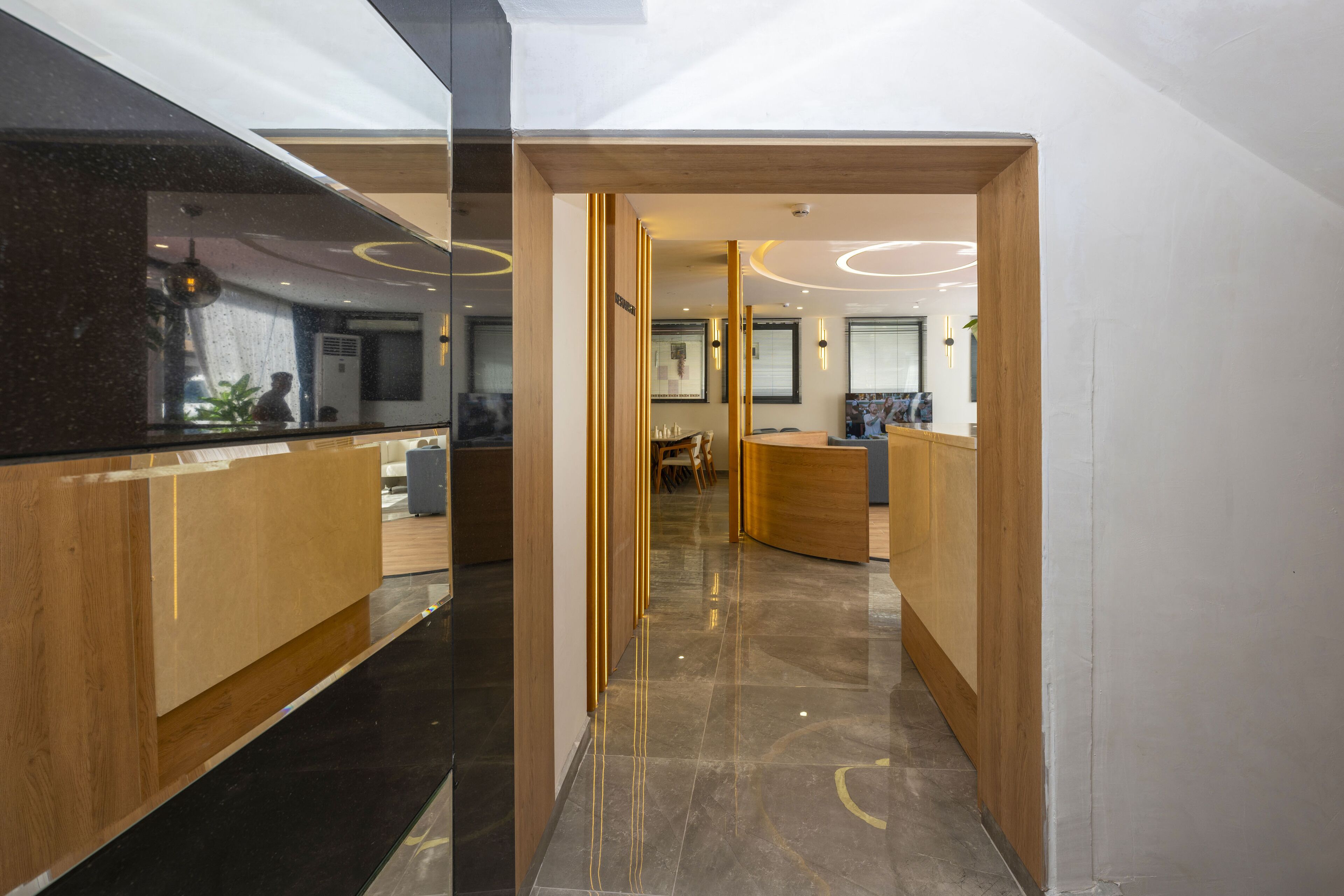 Foto - DIAMOND luxury Hotel