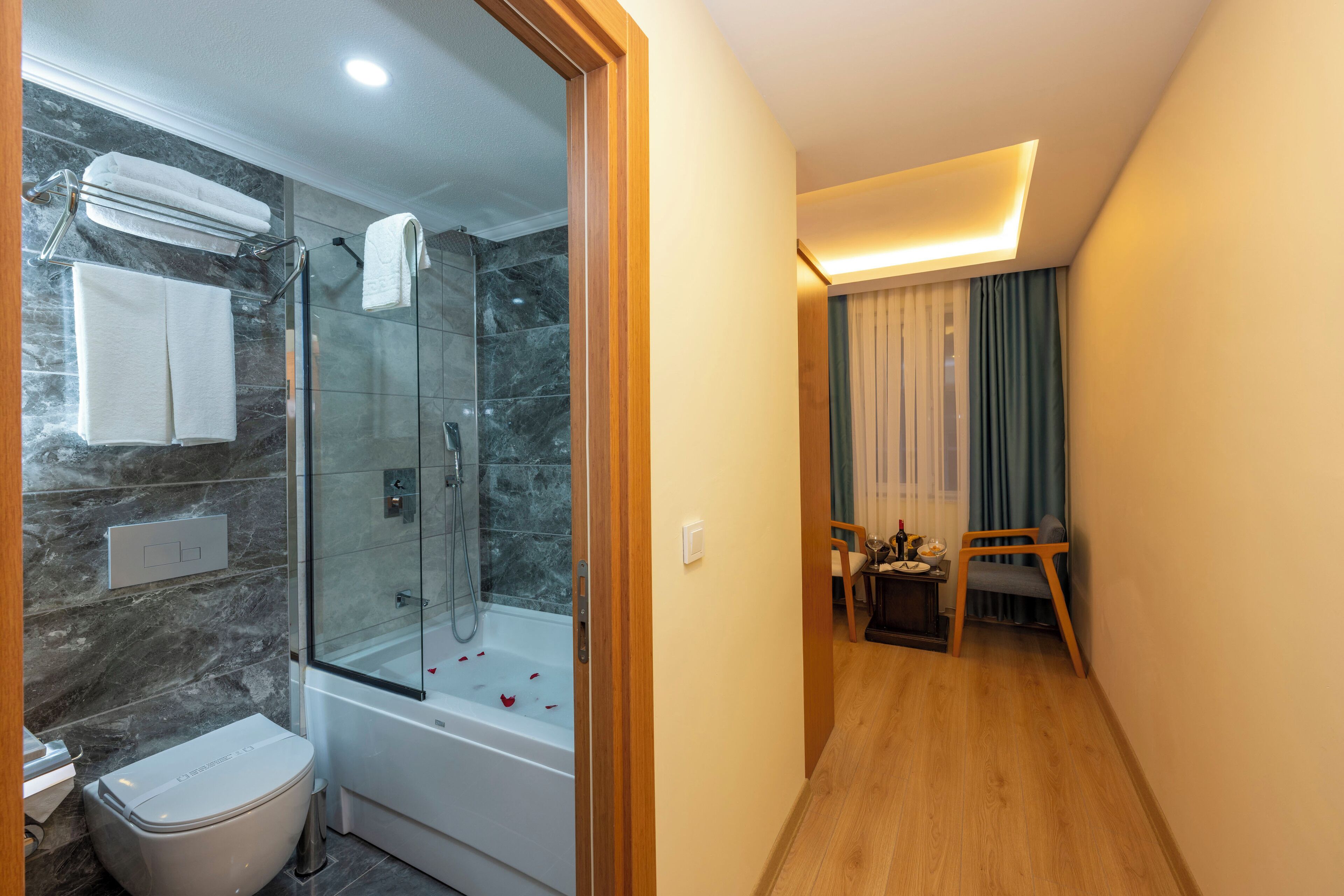 Foto - DIAMOND Luxury Hotel