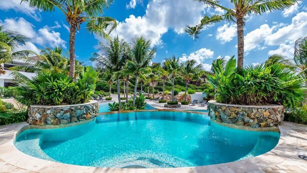 Pool - Reef View - Ocean View | Modern Apartment (Blue Bay Golf &amp; Beach Resort)