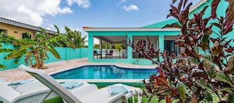 Villa Maya - Barber S