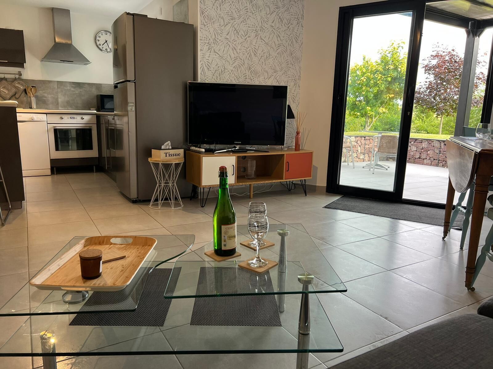 Réfrigérateur, micro-ondes, four, lave-vaisselle