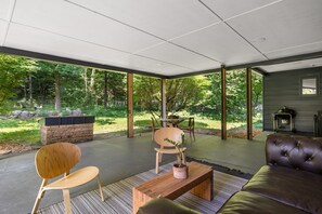 Terrace/patio - Bayside Bungalow: West Bay Views Minutes to TC (Traverse City)