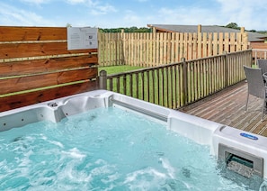 Baignoire à remous extérieure